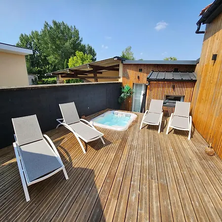 L'escapade Romantique فندق مبيت وإفطار Dreuil-les-Amiens