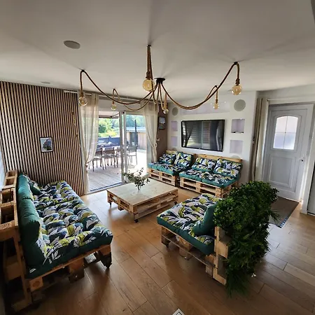 L'escapade Romantique Couette-café 4*